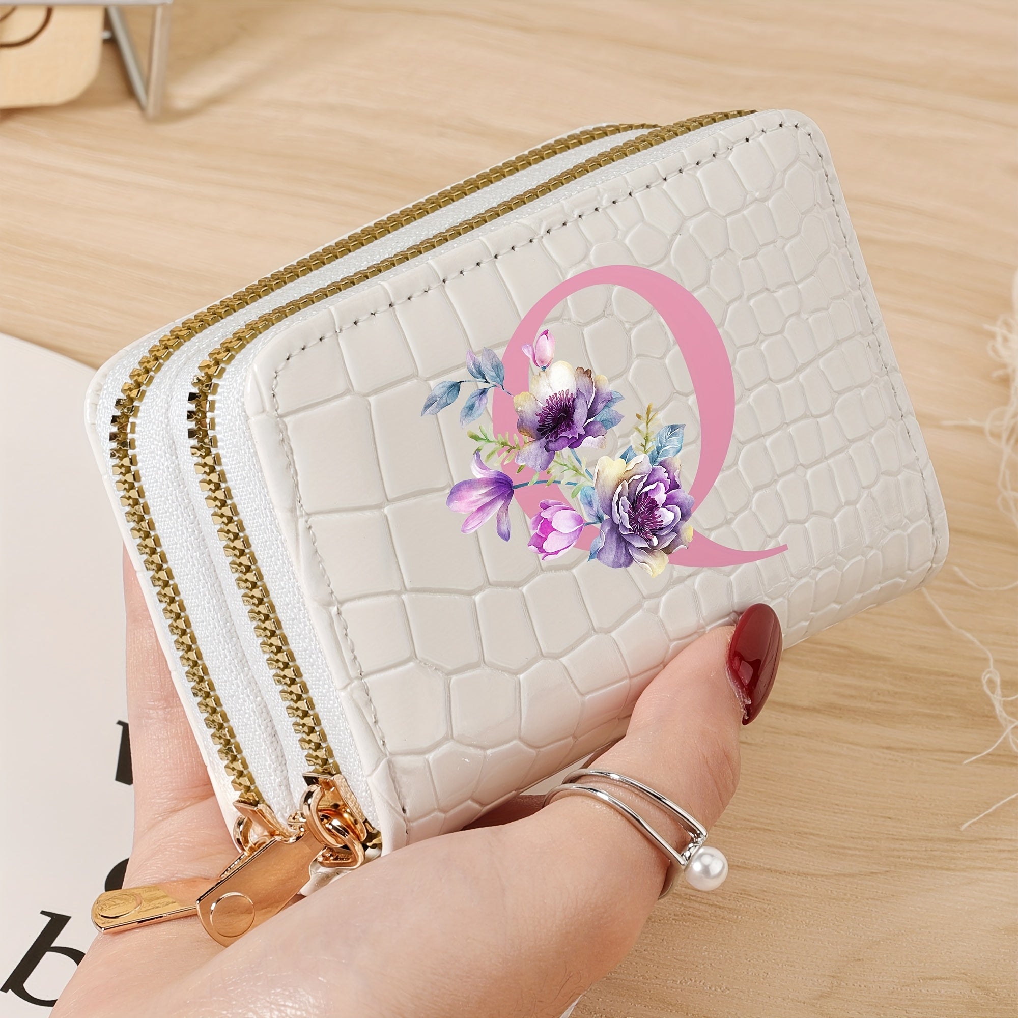 Стильный женский кошелек с крокодиловым узором и дизайном "P", сумка с двойной молнией черного, белого и розового цветов. Модная монетница для путешествий и повседневного использования, школьный аксессуар с текстурой.