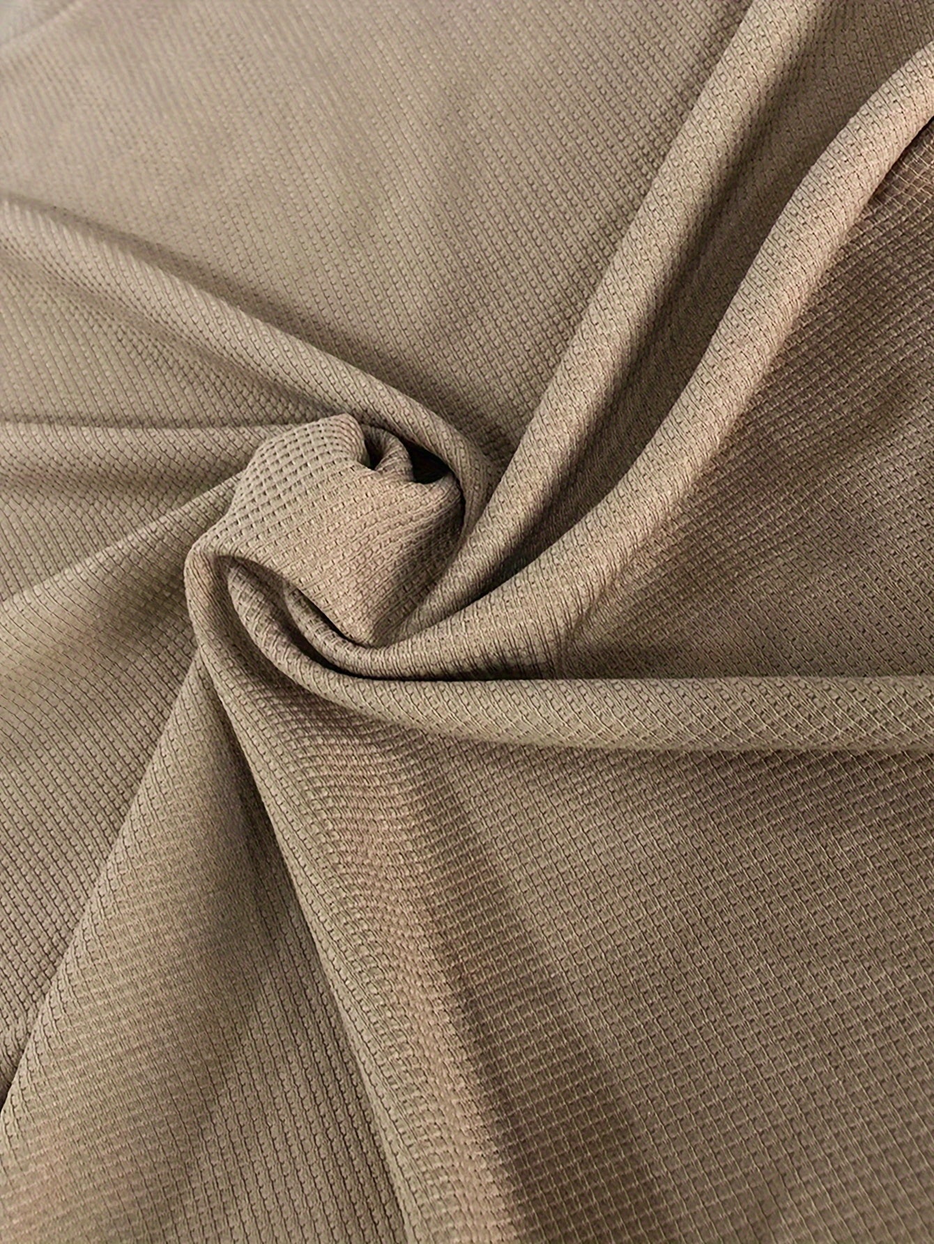 Men's Summer Outfit Set Solid Color Short Sleeve T-Shirt and Elastic Waist Shorts