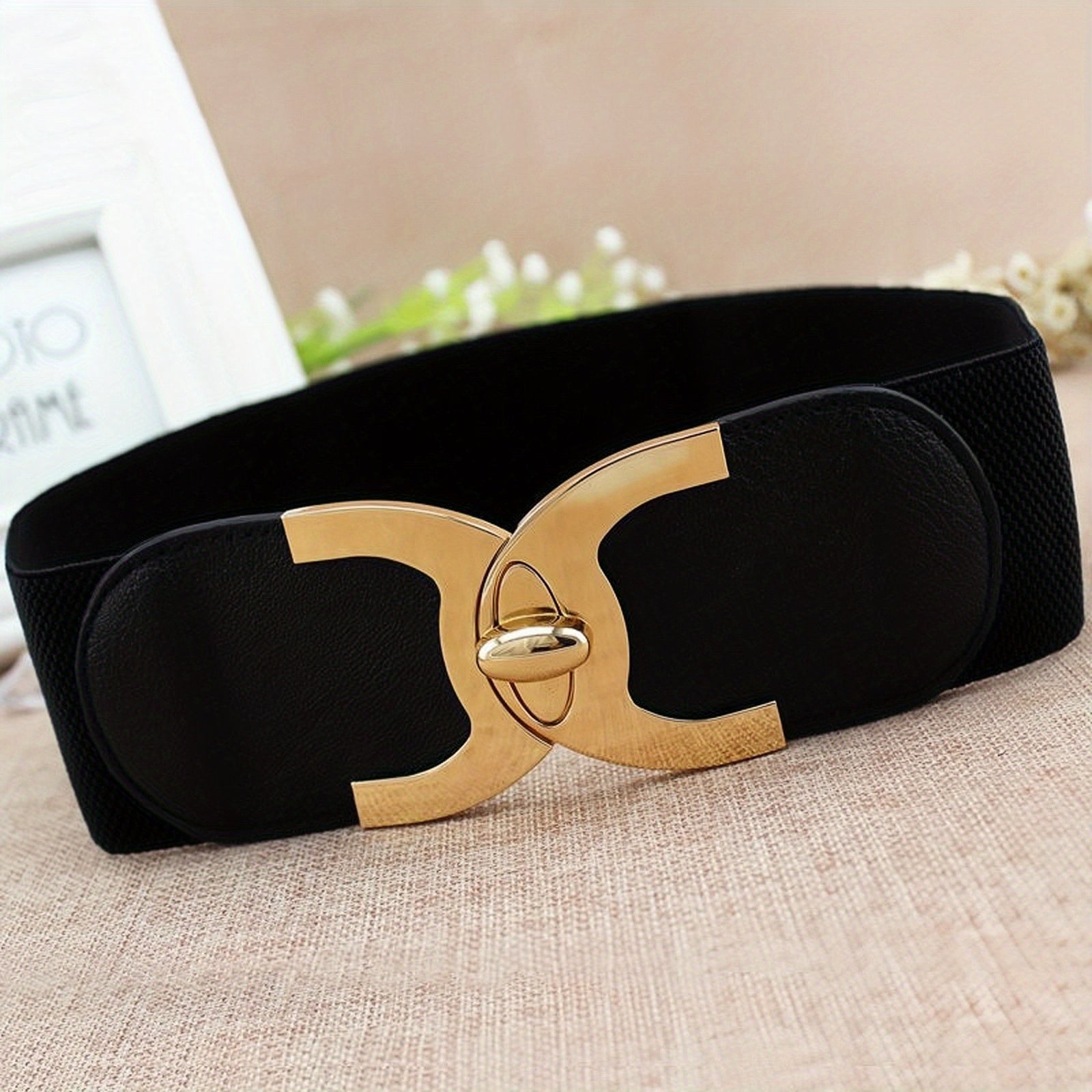 Ayollar uchun keng kamar, ikkilamchi C-buclesli elastik PU moda aksessuari