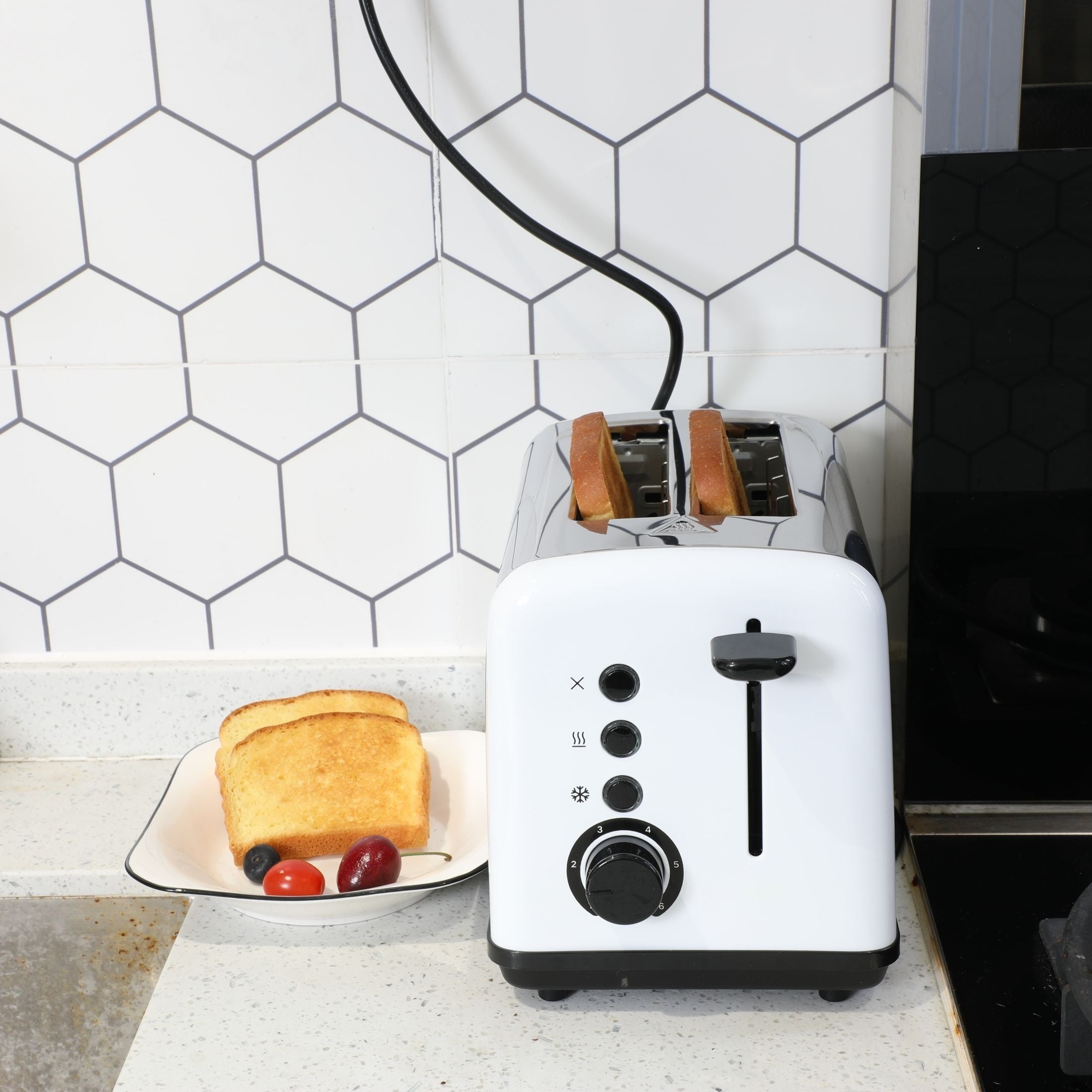 Uy jihozlari uchun Yangi Porcelain Oq rangda, Sovutish teshiklari bilan, Evropa standarti, Bir nechta to'plamlar