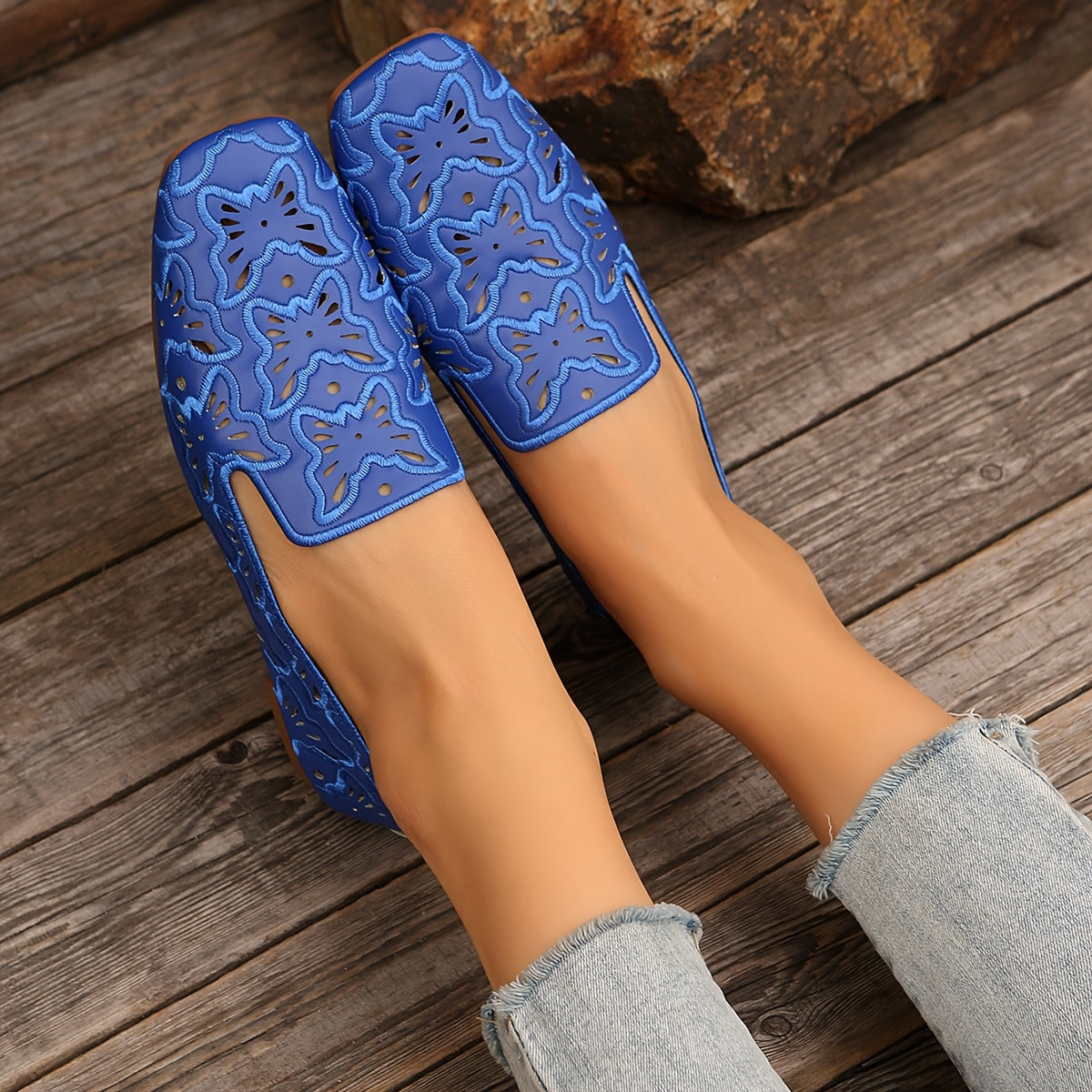 Women's Flat Shoes Square Toe Butterfly Pattern Casual Shoes