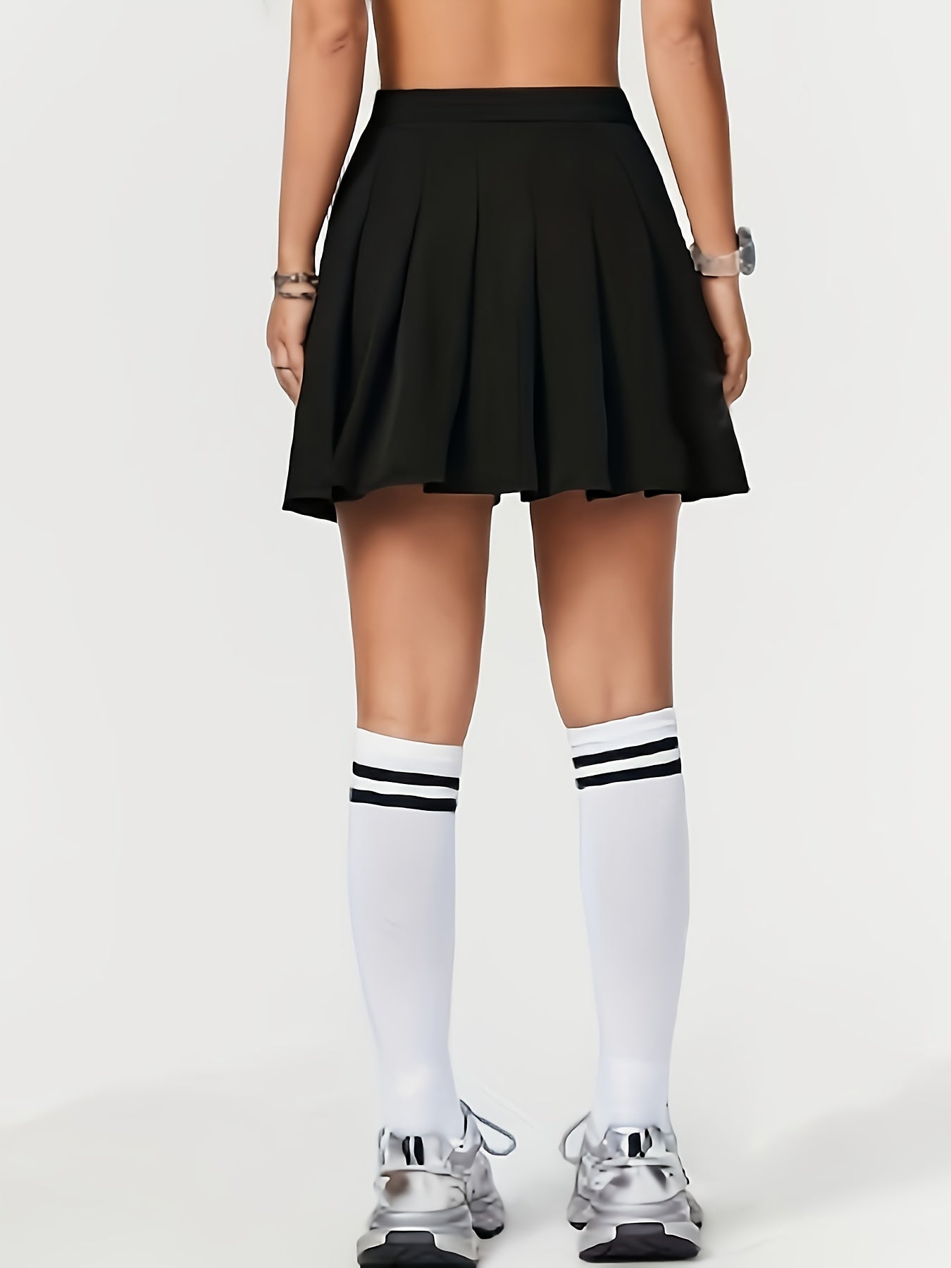 Teen Pleated Polyester Skirt with Pocket for School Sports and Outdoor Activities