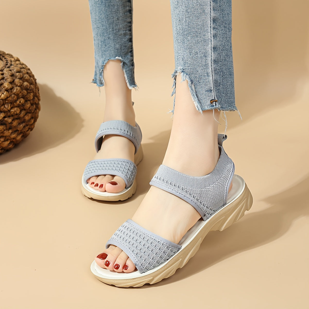 Women's Breathable Knit Slide Sandals Open Toe Soft Sole Summer Footwear