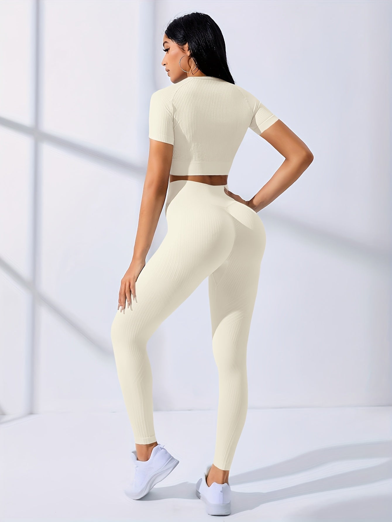 Women's Yoga Set Short Sleeve Crop Top High Waist Solid Color Activewear