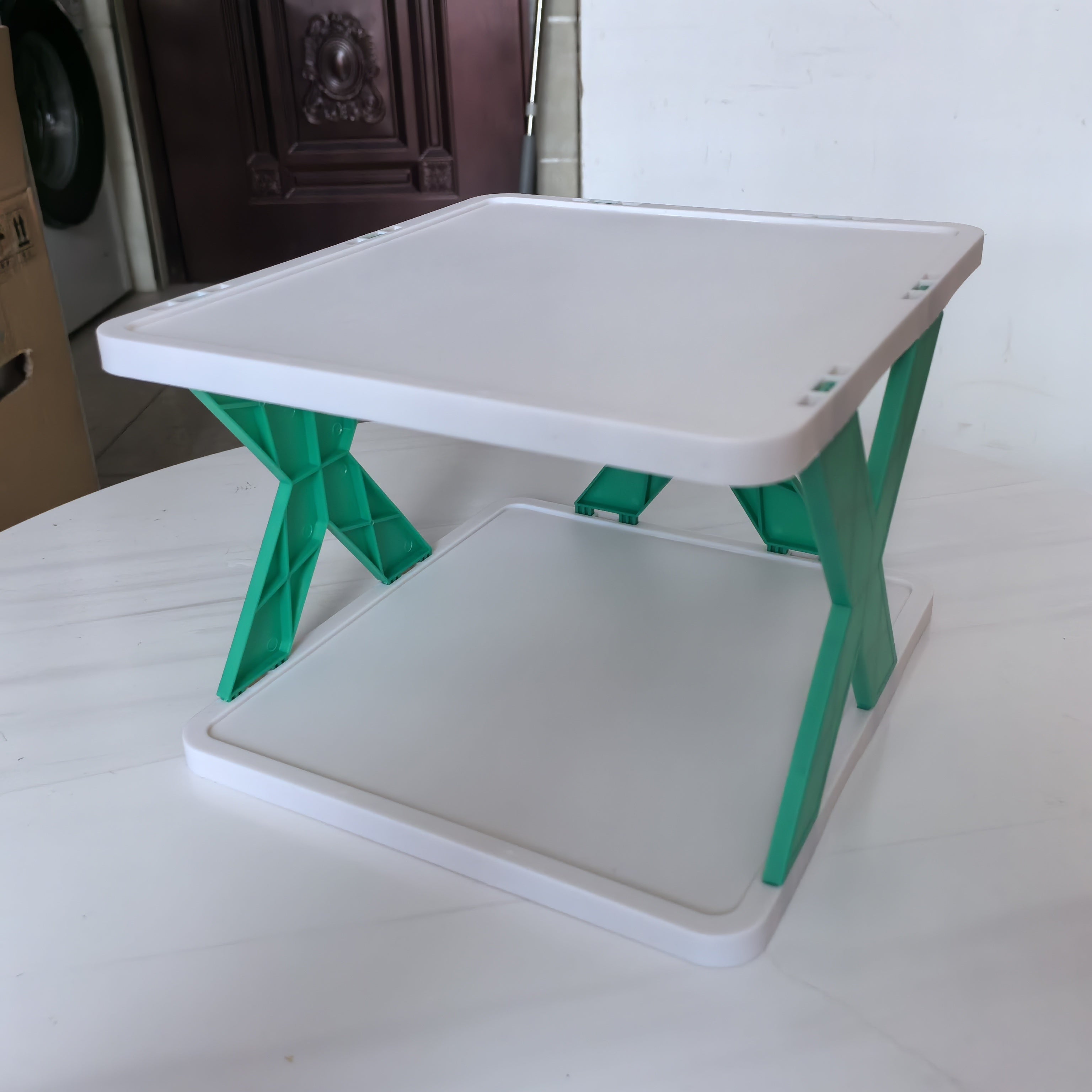 Ko‘p qavatli joyni tejovchi plastik poyabzal tokchasi - Oson yig‘iladigan, yashash xonasi va kirish joyi uchun moslashtiriladigan saqlash yechimi - Ekologik toza dizayn, elektr yoki batareyalar kerak emas