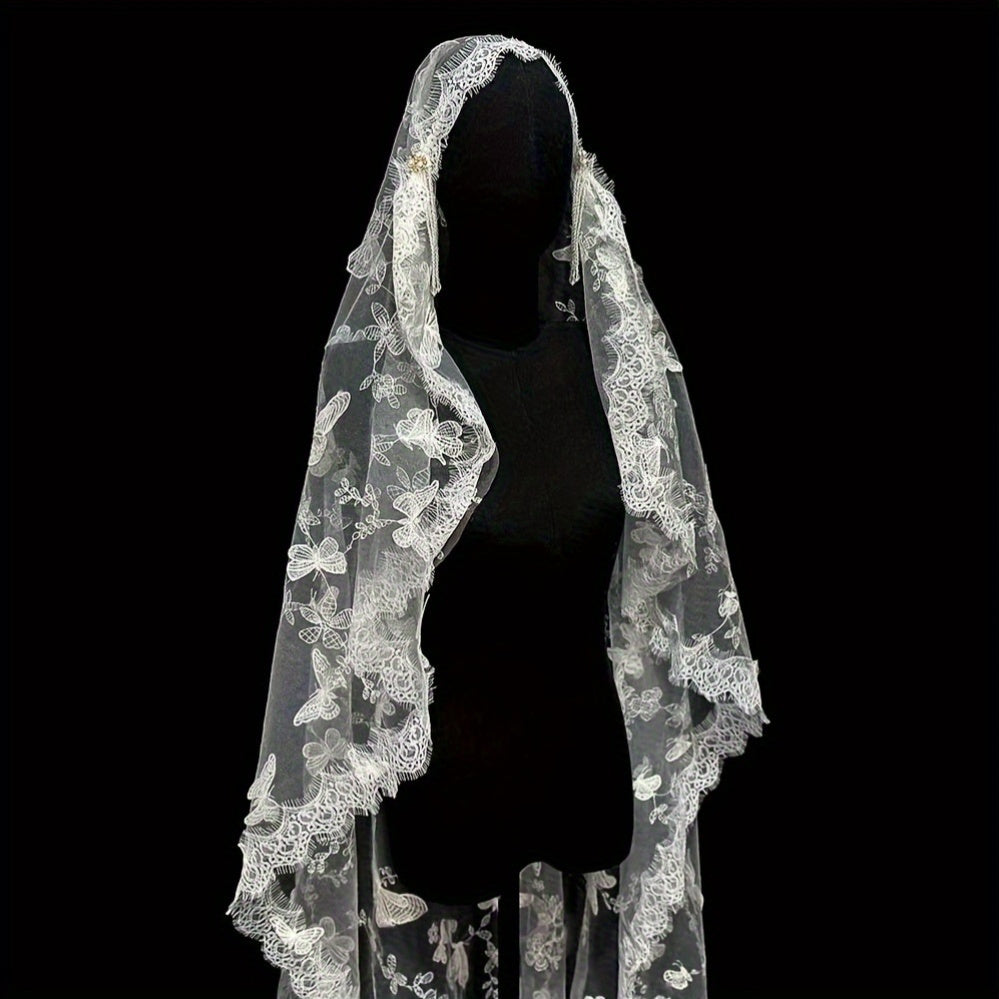 Wedding Veil with Pearls and Floral Lace, Handcrafted Yarn, Vintage Cap Style