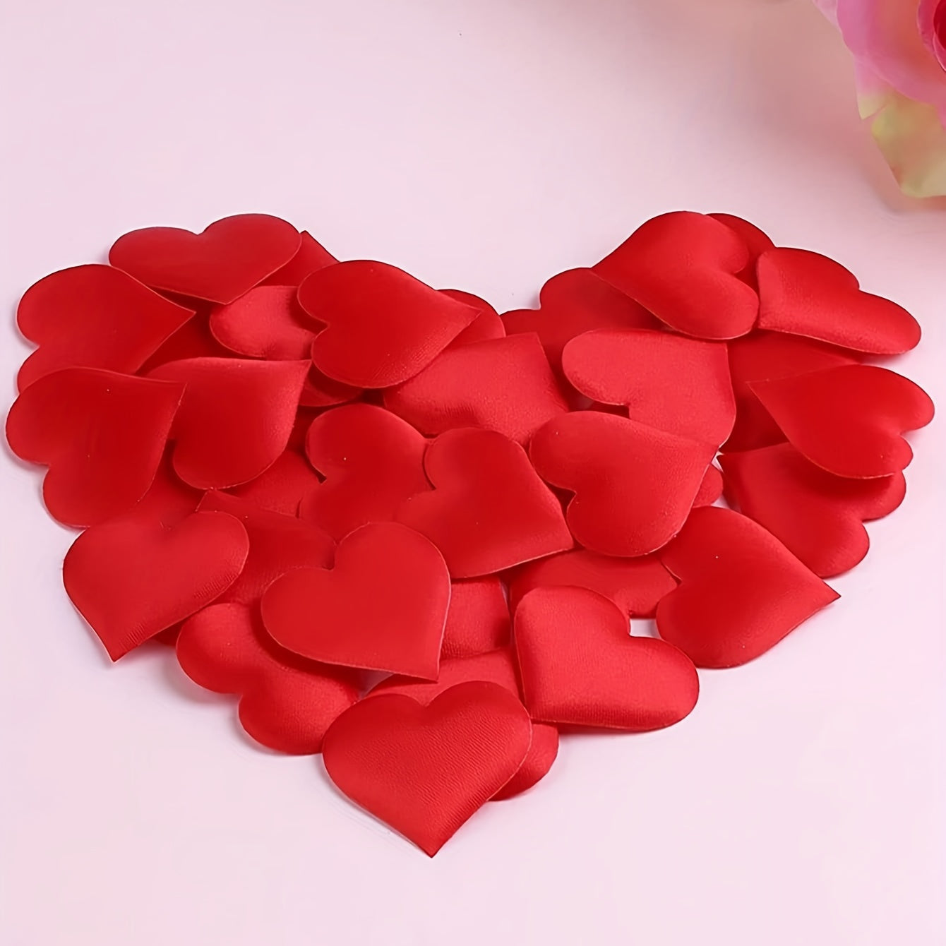 100 Pieces Red Heart-Shaped Confetti for Wedding and Valentine's Day Table Decor