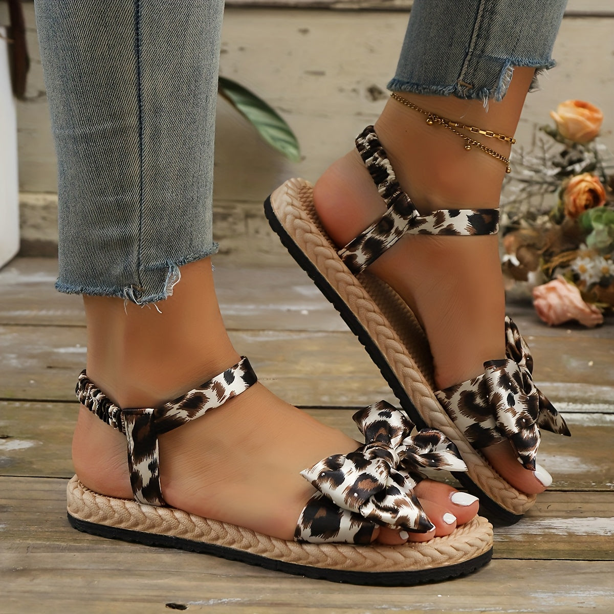 Women's Leopard Print Flat Sandals with 3D Bowknot Open Toe Summer Shoes