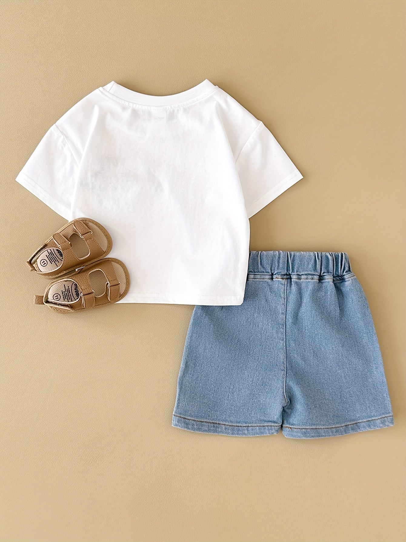 Newborn Children's Dinosaur Embroidery T-Shirt and Shorts Set Summer Outdoor Wear