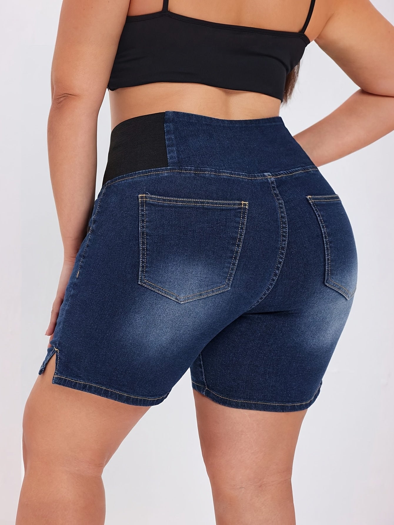 Plus Size Women's High-Waisted Stretch Denim Shorts Mid-Rise Casual Bike Pants