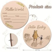 Добро пожаловать, земляне - универсально привлекательная табличка-объявление. Изготовлена из древесины, добытой устойчивым способом. Идеально подходит для запечатления ваших первых моментов вместе и добавления очарования в любую детскую.