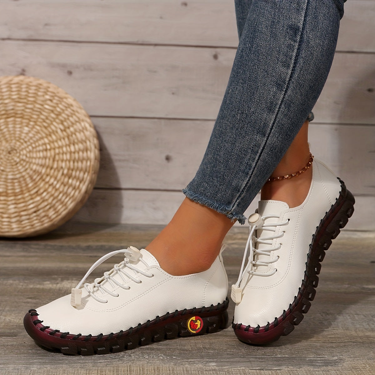 Women's Retro Stitched PU Cover Sneakers Casual Shoes Black Red Heart