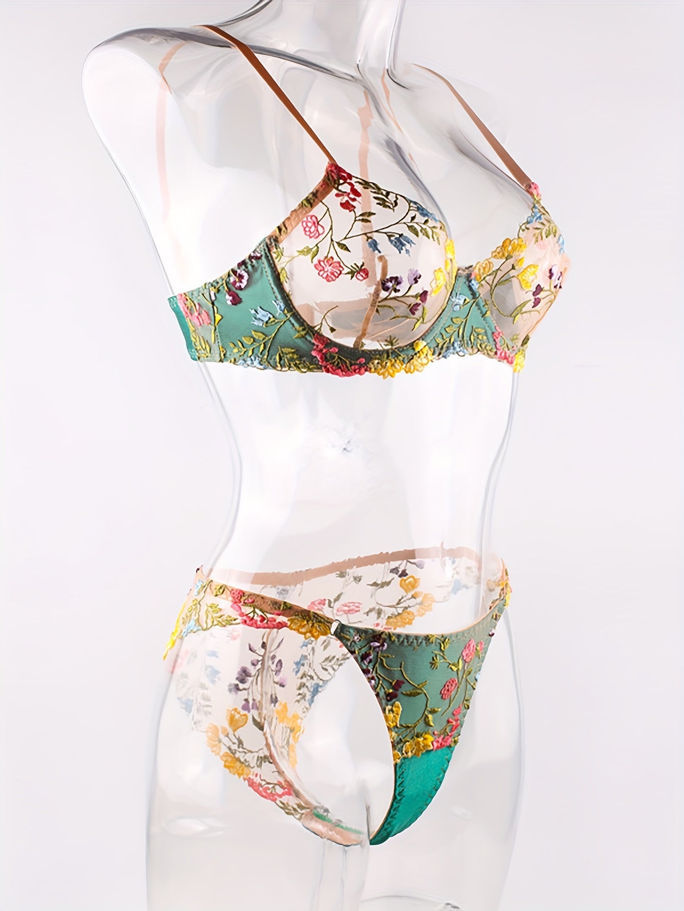Women's Ultra-Thin Breathable Floral Lingerie Set