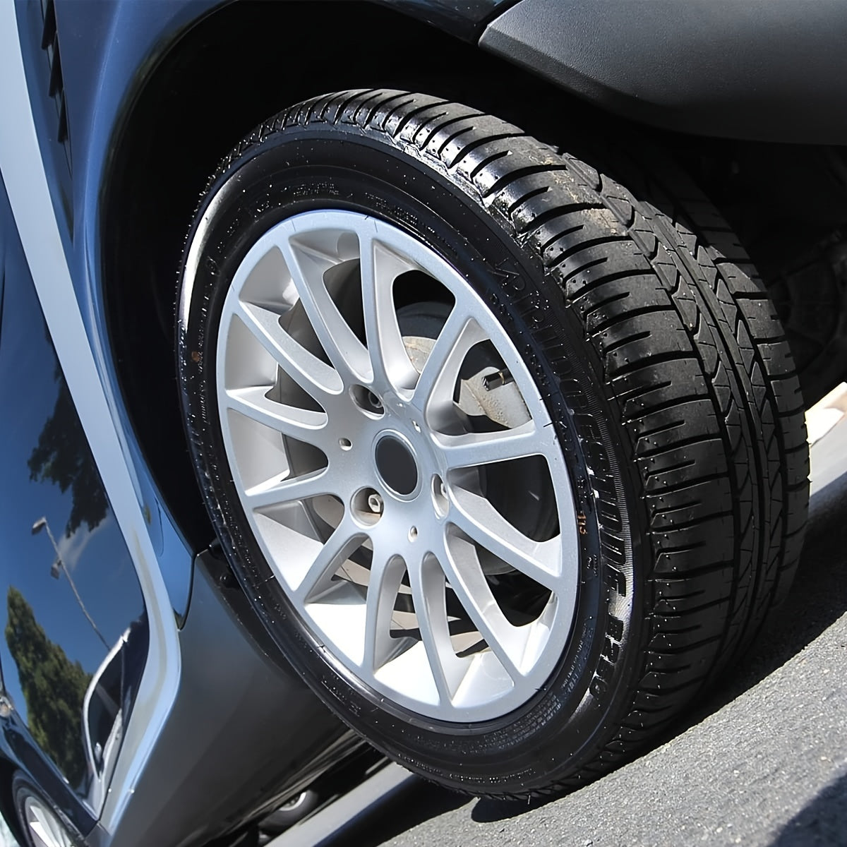 4 Pack American Flag Tire Valve Stem Caps Metal Anti-Rust for Cars Bikes Trucks