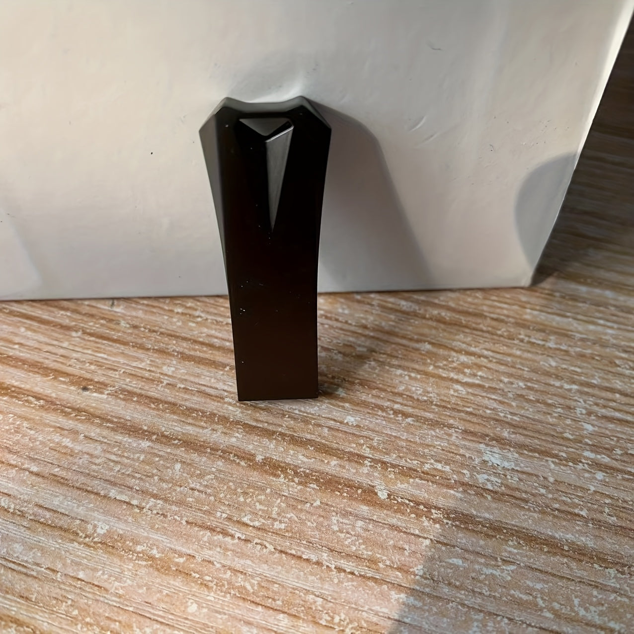 Yuqori tezlikdagi USB 2.0 flesh-disk, mustahkam metallda, ulash va o'ynash, zarbaga chidamli, bir nechta operatsion tizimlarni qo'llab-quvvatlaydi, turli sig'imlarda mavjud, multimedia uzatish|Zamonaviy va zarbaga chidamli saqlash