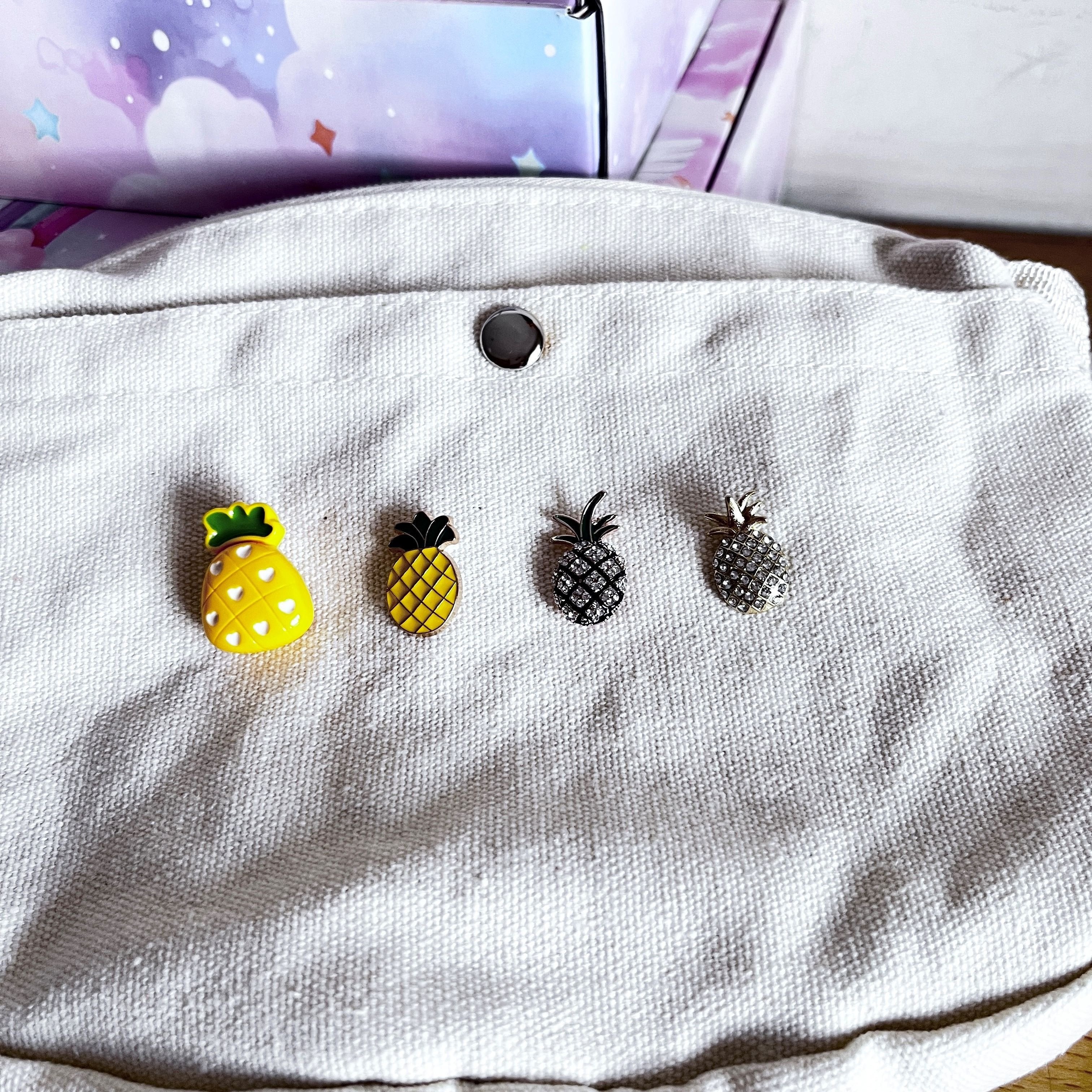 Cute Cartoon Pineapple Brooch Alloy Acrylic Plant Shape Jewelry for Women 3.05cm