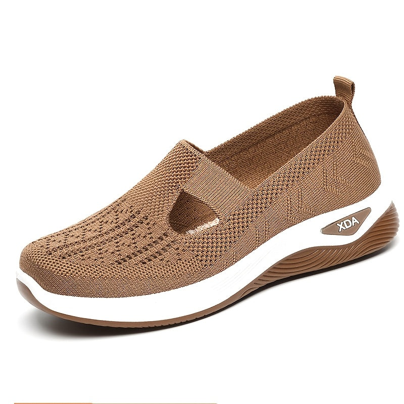 Women's Casual Slip-On Sneakers Lightweight Breathable Fabric Upper Rubber Sole for Spring Summer