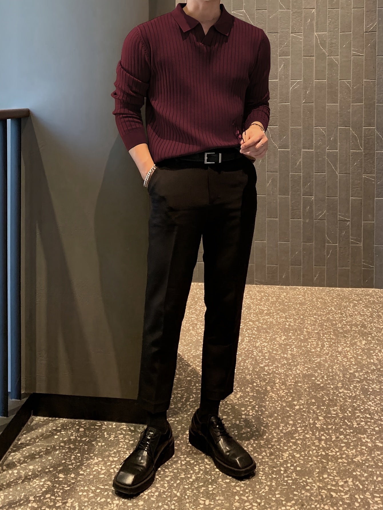 Men's V-Neck Sweater for Autumn and Winter Knit Fabric Solid Color Casual