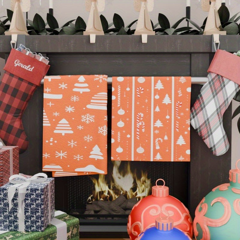 Два полотенца для кухни размером 18*26, идеально подходящие для создания праздничной атмосферы на вашей кухне в рождественский сезон. Изготовленные из мягкого материала, эти полотенца имеют зимнюю тематику с снежинками и надписью "С Рождеством".