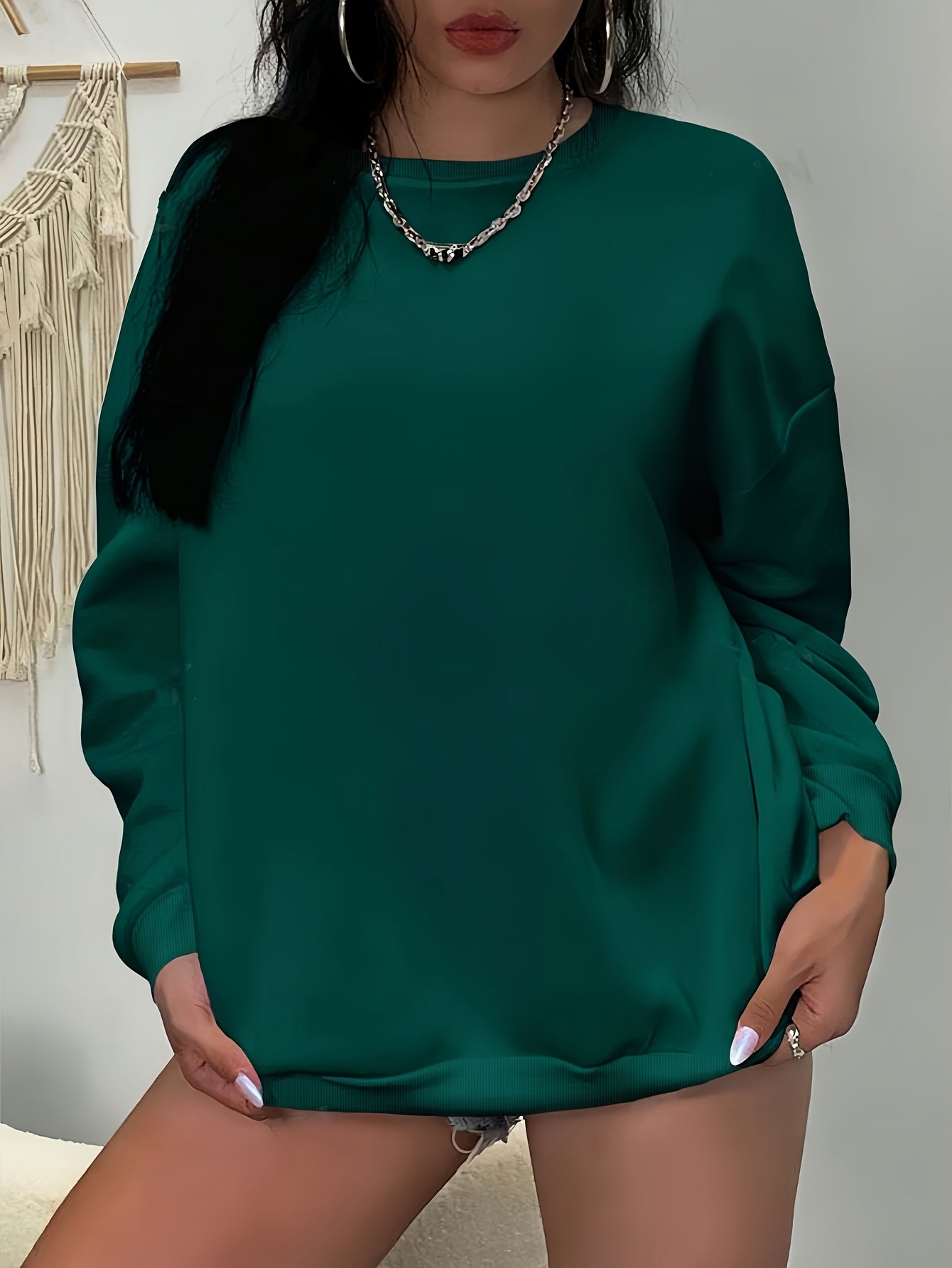 Plus Size Solid Sweatshirt Women’s Casual Long Sleeve Crew Neck Pullover