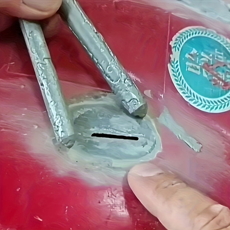 Ремонтный сварочный пруток для различных материалов, включая медь, железо и алюминий.