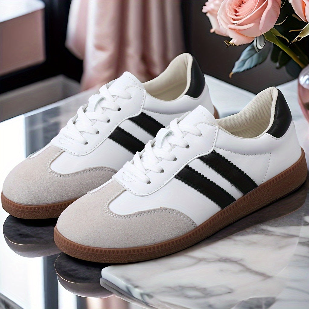 Women's Colorblock Lace-Up Sneakers with Soft Platform Sole for Casual Walking