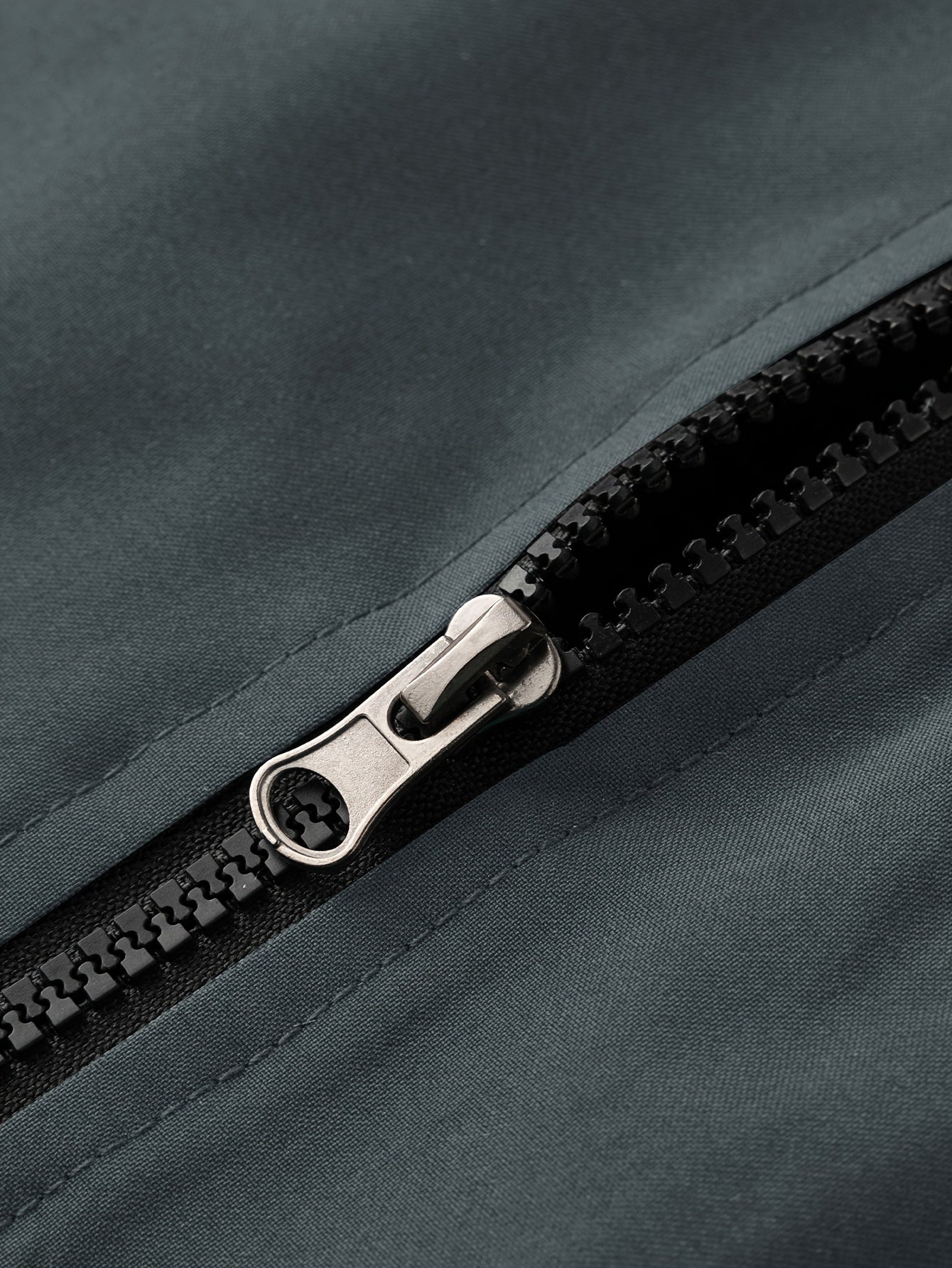 Men's Green and Black Striped Polyester Tracksuit Set for Outdoor Sports