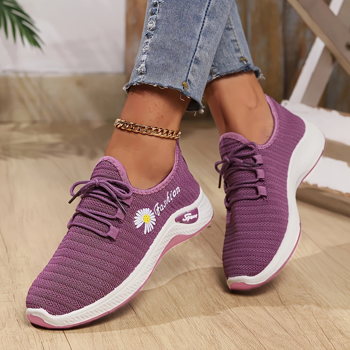 Women's Floral Pattern Lace-Up Sneakers Breathable Soft Sole Running Shoes