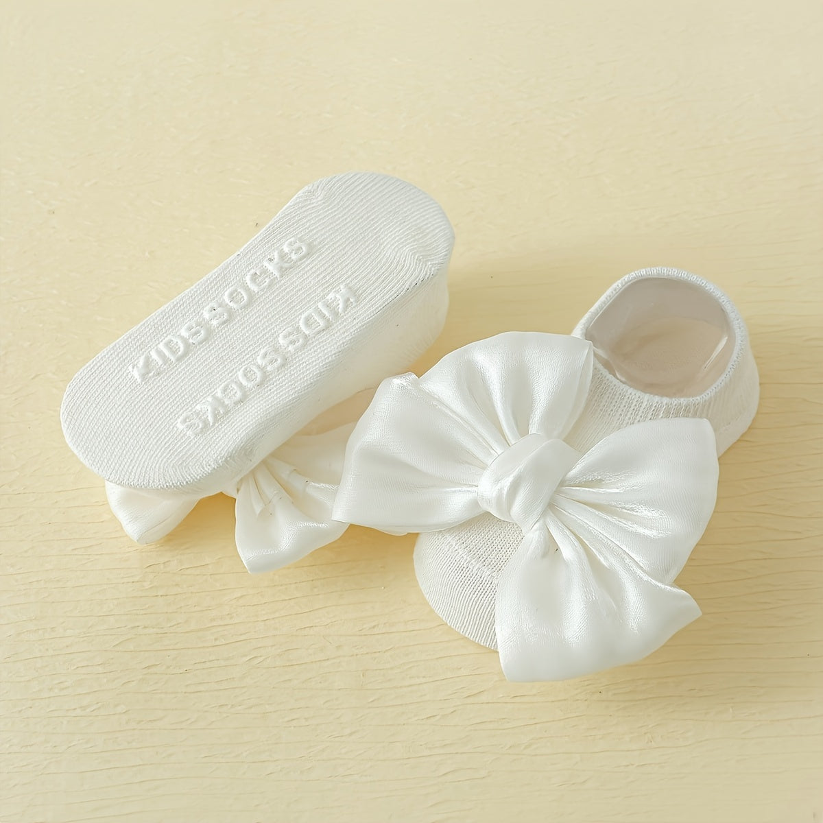 Kids Non-Slip Cotton Blend Socks with Bowknot 4-Pack All-Season