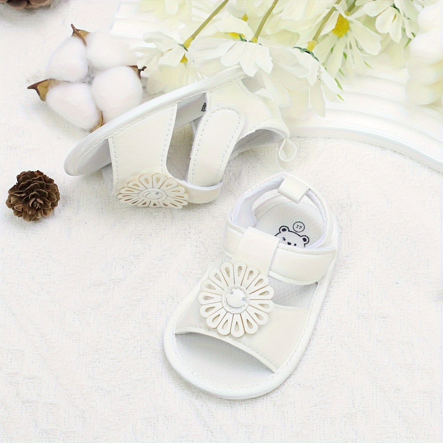Baby Girls Summer Sandals Open Toe Daisy Face Non-Slip Sole Toddler Casual Vacation