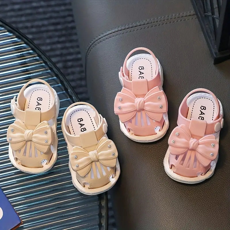 Girls' Summer Closed-Toe Sandals PVC Soft Sole Cartoon Design