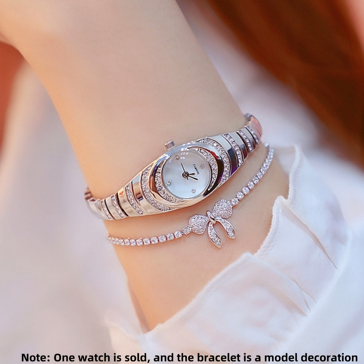 Women's Watch with Round Dial, Water Diamonds, Gold Quartz Movement