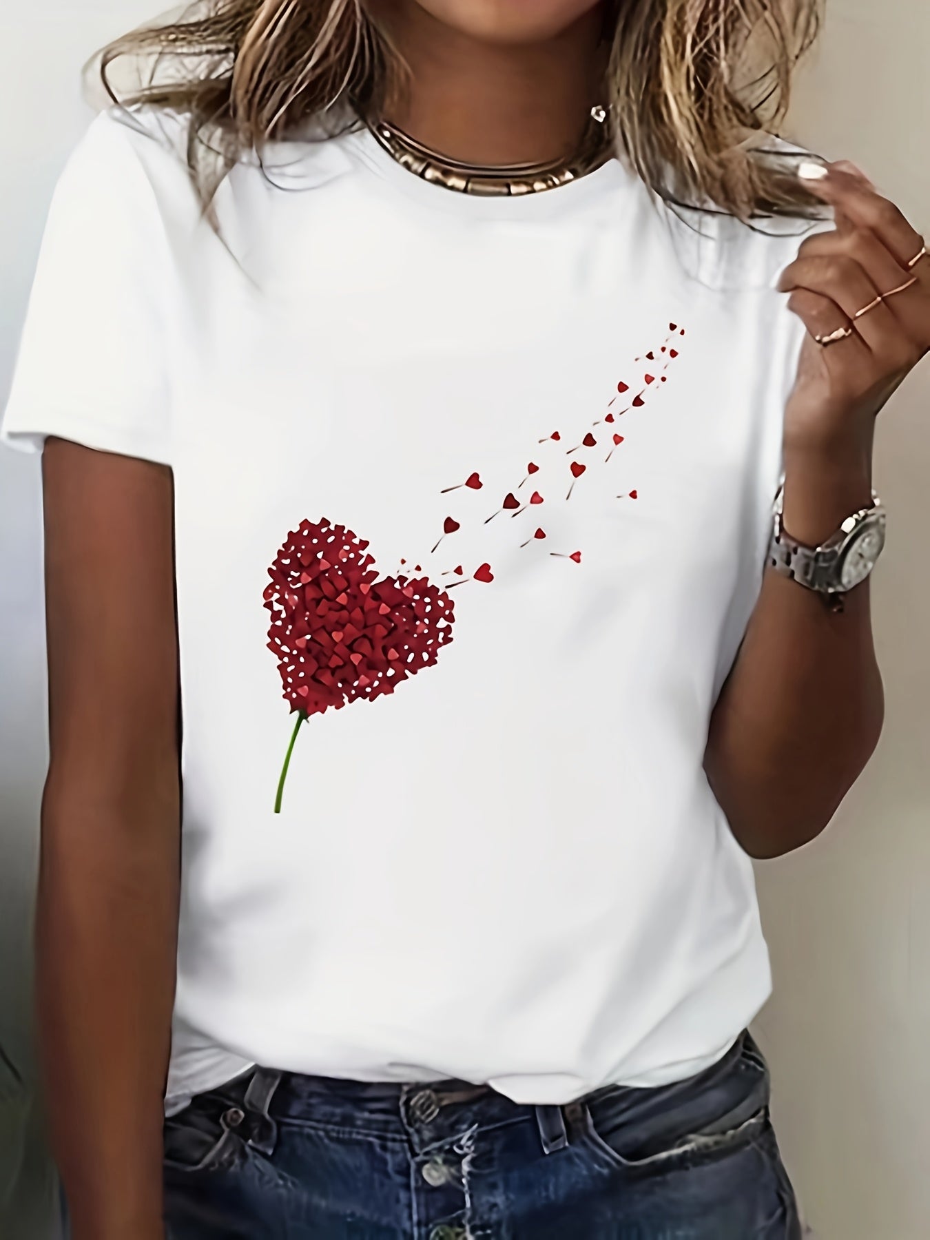 Plus Size Women's White Short Sleeve T-Shirt with Heart Print