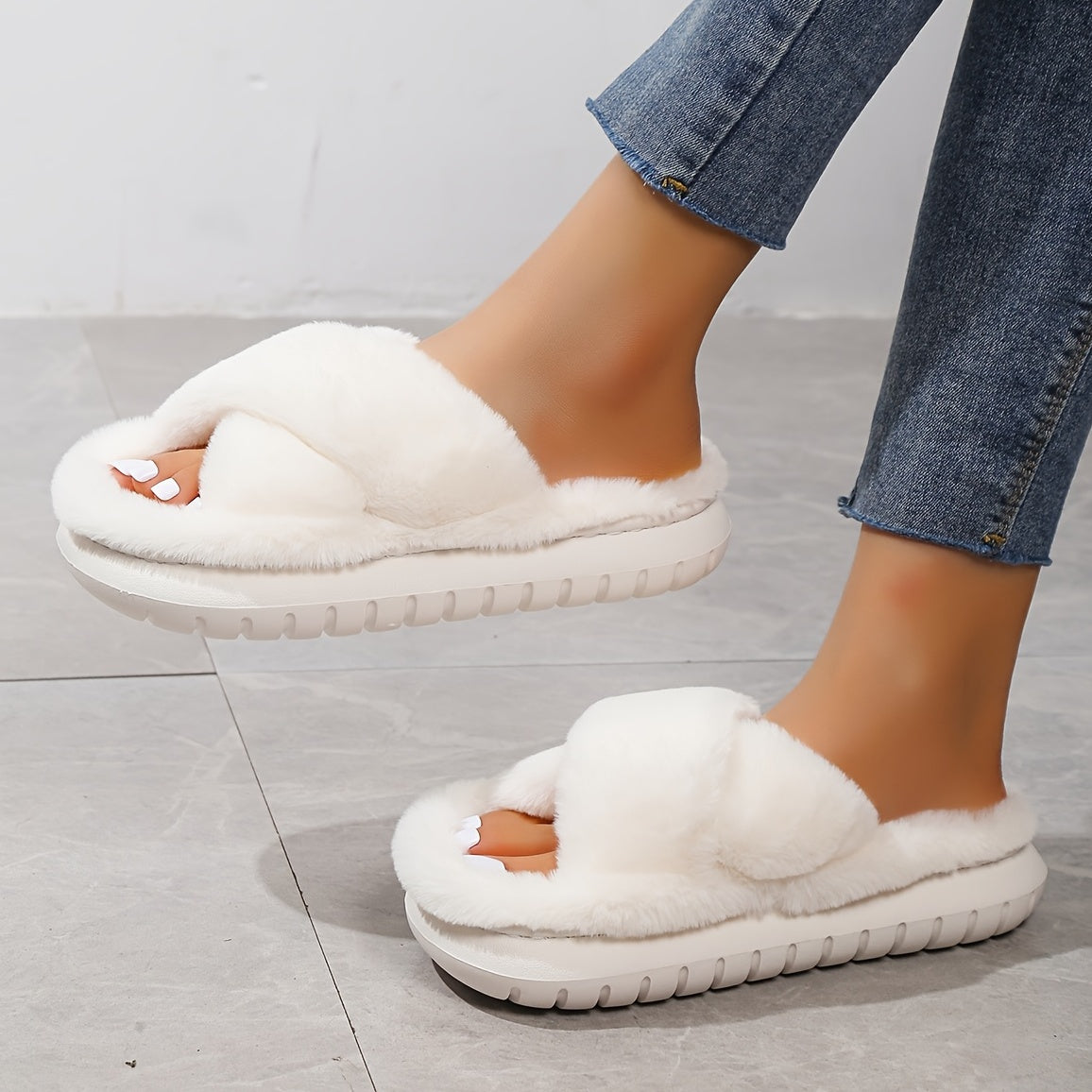 Women's Faux Fur Slippers with EVA Sole Indoor House Shoes