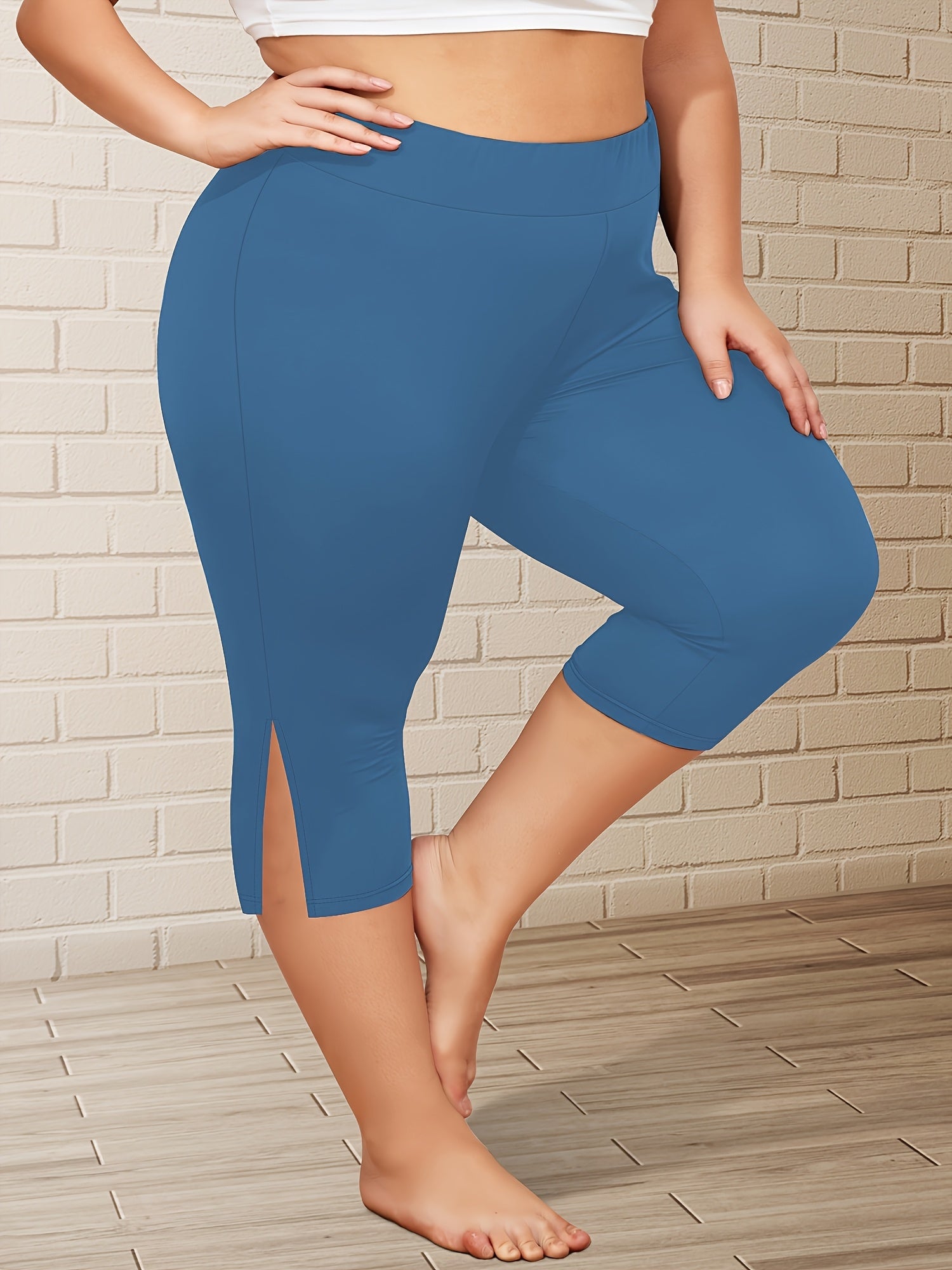 Women's Plus Size High-Waist Capri Leggings Stretchy Polyester Solid Color Yoga Workout