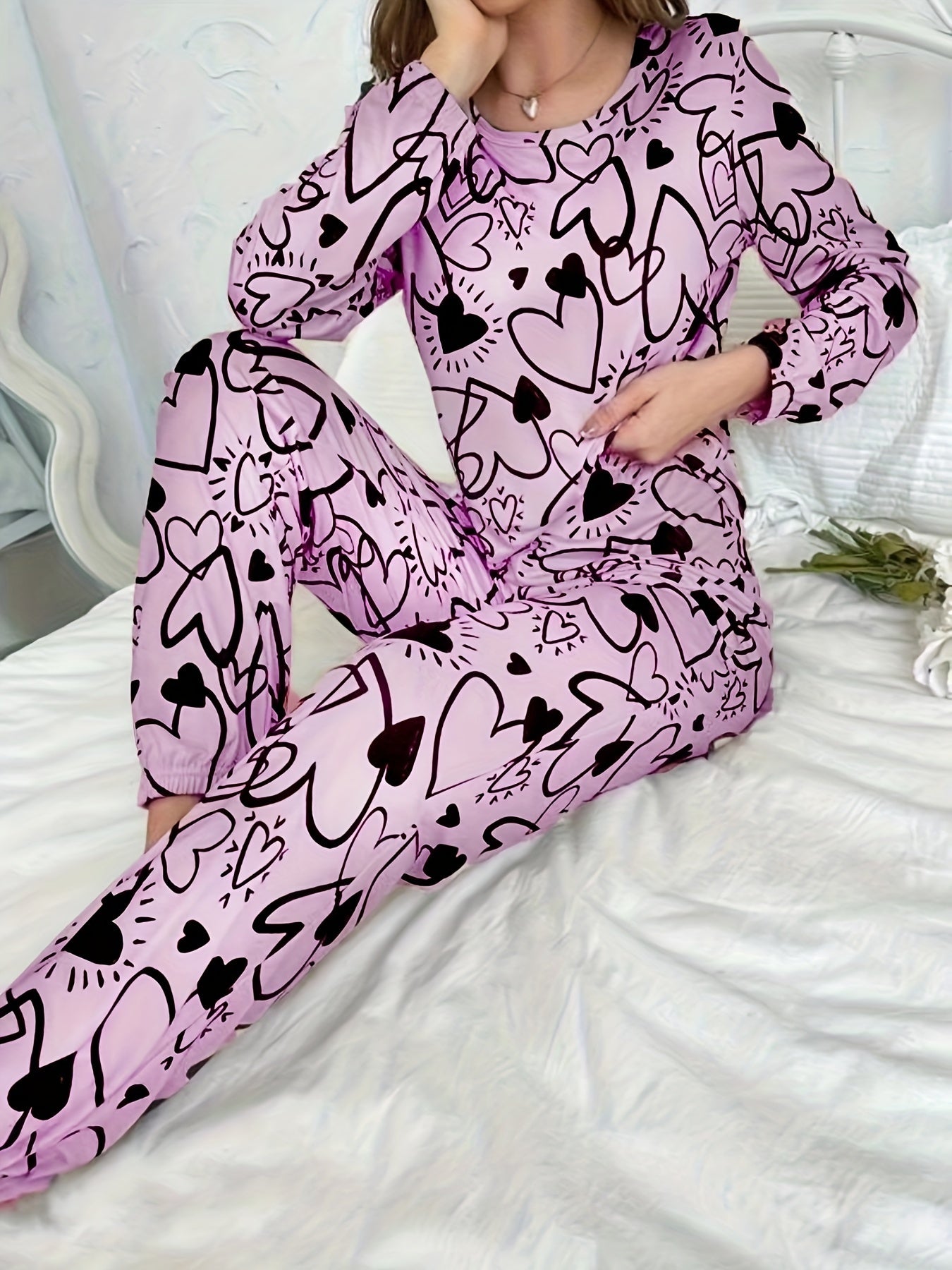 Women's Heart Print Lounge Set Long Sleeve Crew Neck Pajama Set Elastic Waist Pants for Sleepwear
