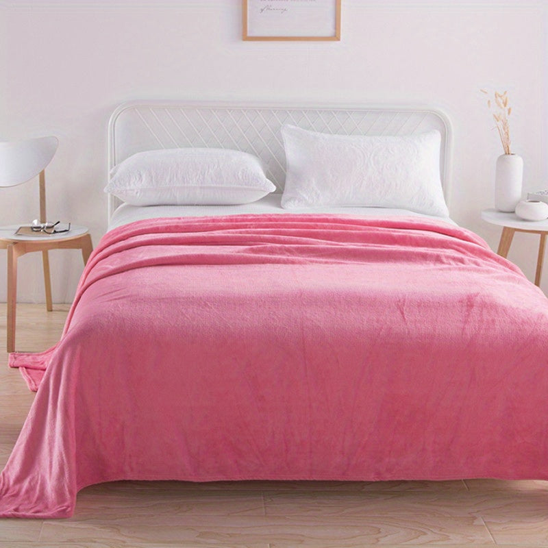 1 кусок уютного и теплого кораллового фланелевого одеяла, подходящего для всех сезонов - Идеально для использования на диване, кровати или софе.
