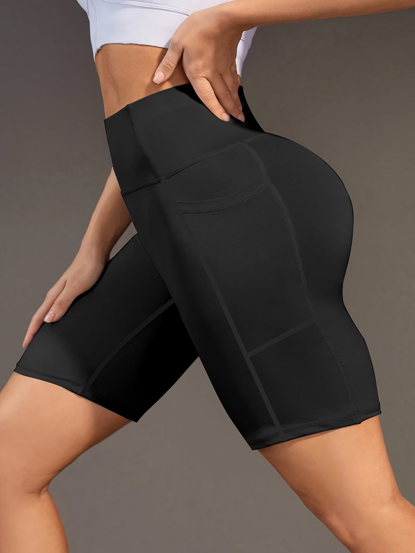 Women's Plus Size Yoga Shorts with Pockets Tummy Control Running Pants