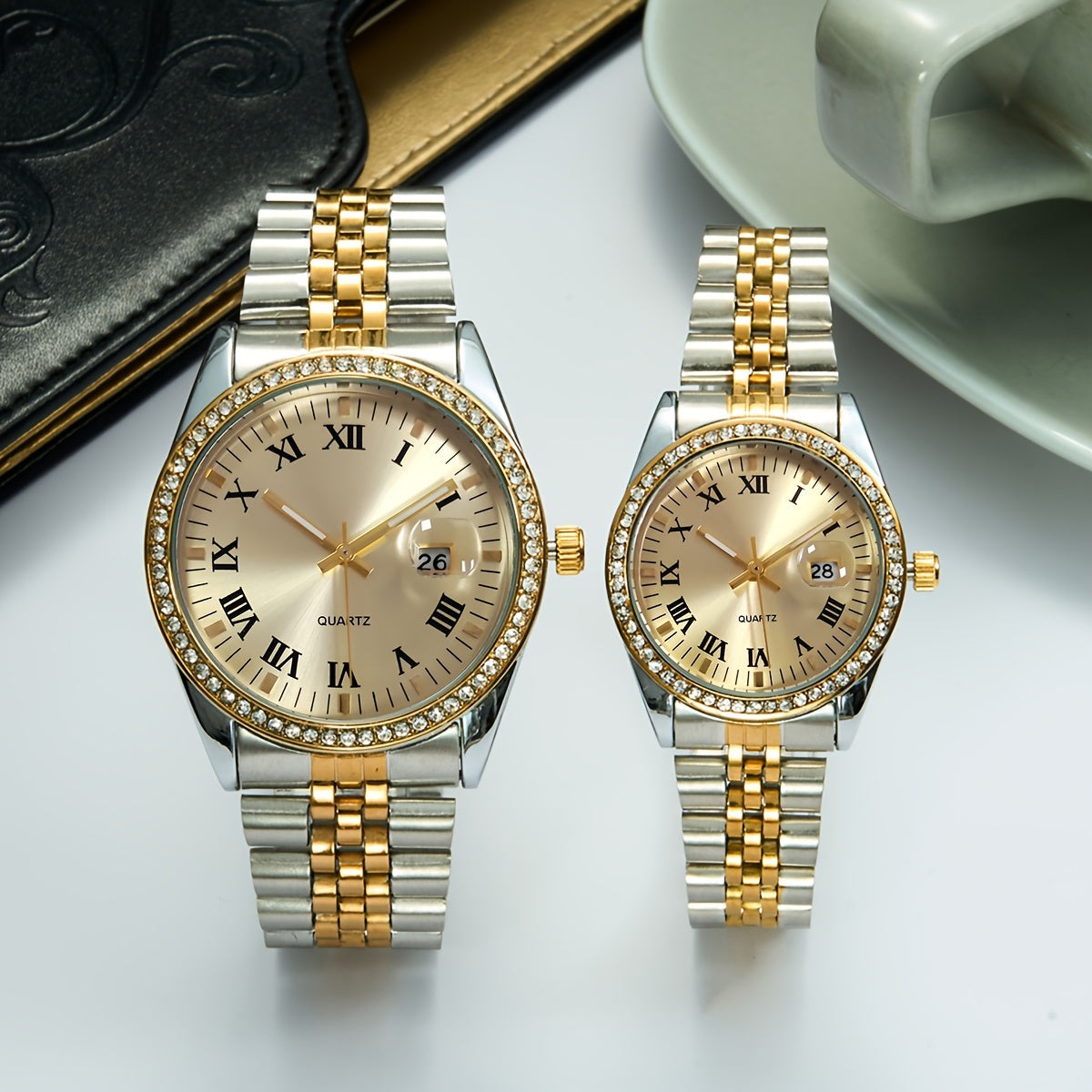 Conjunto de relojes para parejas con correas de cuero y diseño clásico