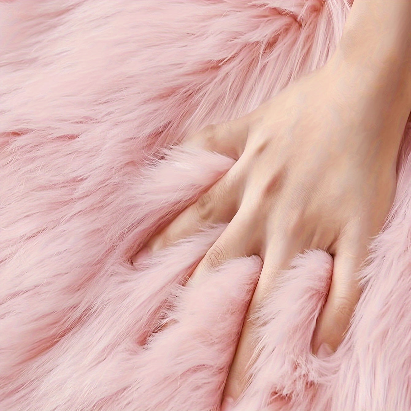 Pink Heart-Shaped Plush Faux Sheepskin Rug for Bedroom, Vanity Chair, Home Decor