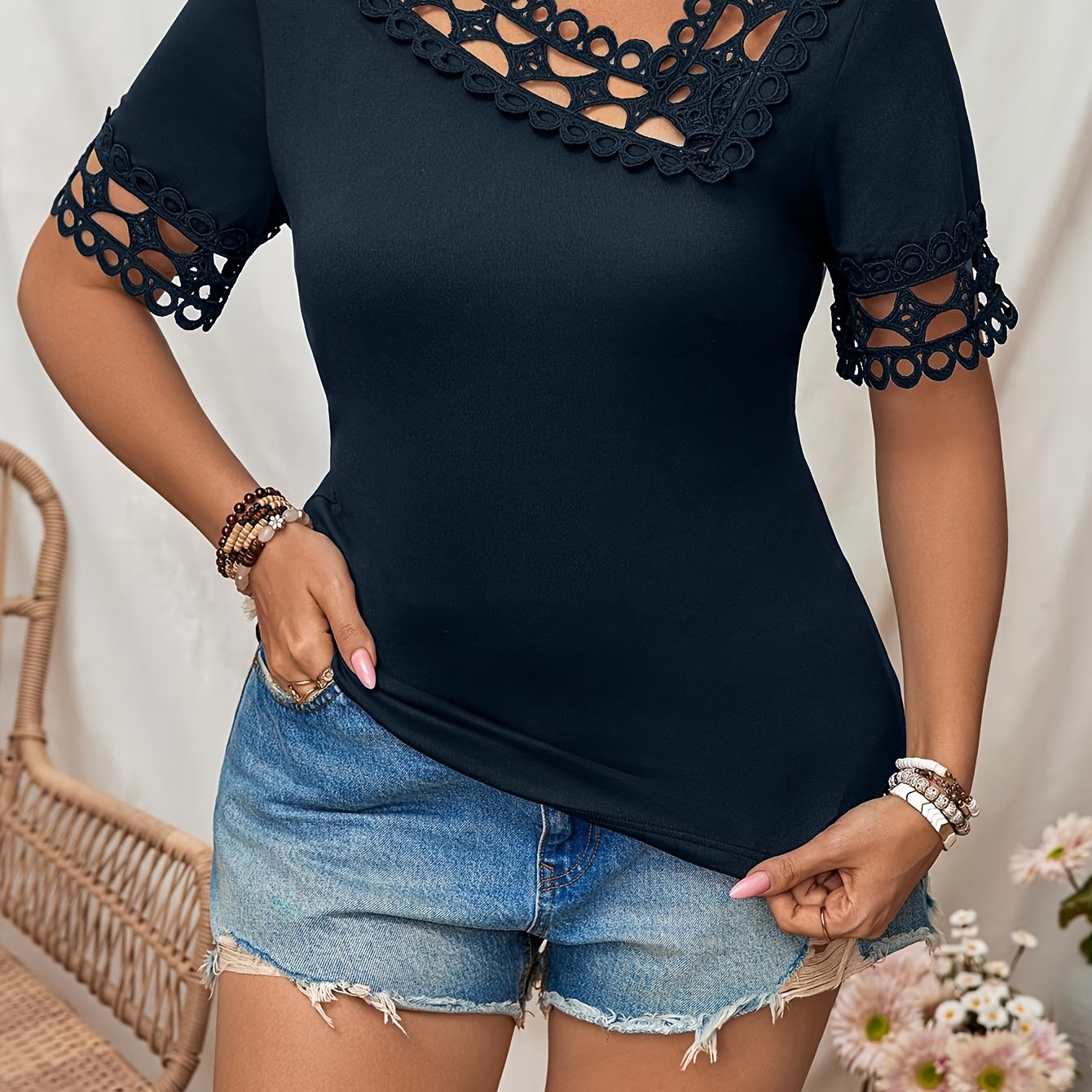 Plus Size Women's Short-Sleeve Top Summer Lace Cut-Out Splicing V-Neck