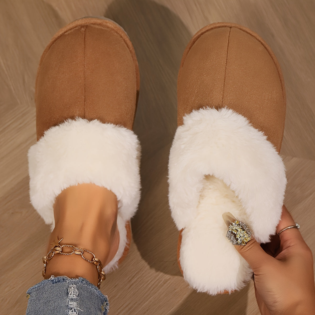 Ayollar uchun mo'ljallangan yumshoq va shilimshiq ichki maktab uchun EVA taglikli yopiq uy poyabzali