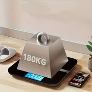 Uy uchun elektron vazn o‘lchagich, katta quvvatli, keng platformali, orqa yoritilgan displeyda oson o‘qiladigan raqamlar bilan, 176.9 KG gacha aniqlik bilan.