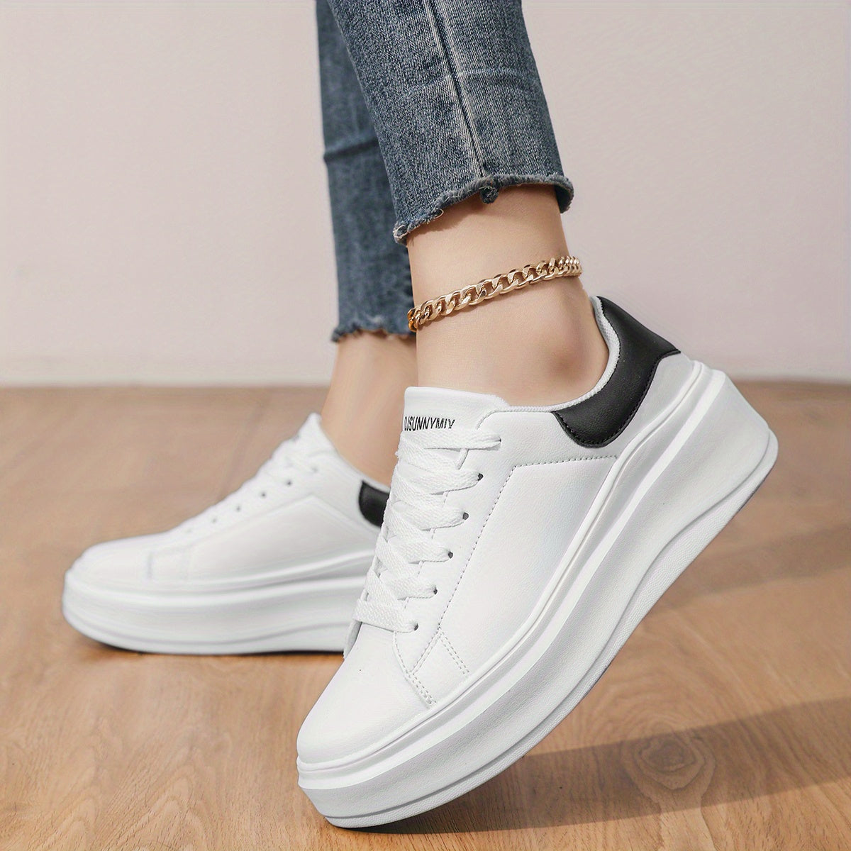 Women's Casual White Low Top Sneakers with Thick Sole and Lace-Up Design