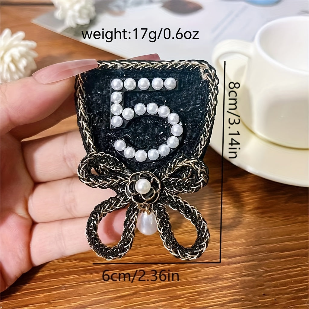 Minimalist moda kostyum aksessuari uchun marvaridli oqimli bowtie broshli pin