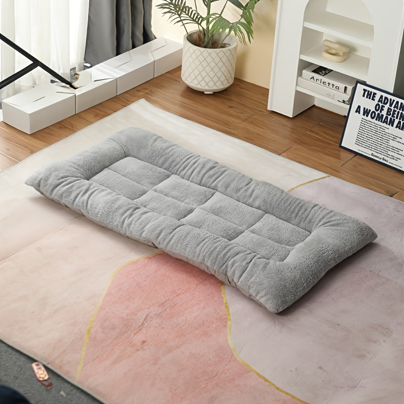 1 dona Katta Plush It Yostiq Sofasi qalin super yumshoq polyester tolalaridan tayyorlangan, barcha o'lchamdagi itlar uchun qulaylik ta'minlaydi.