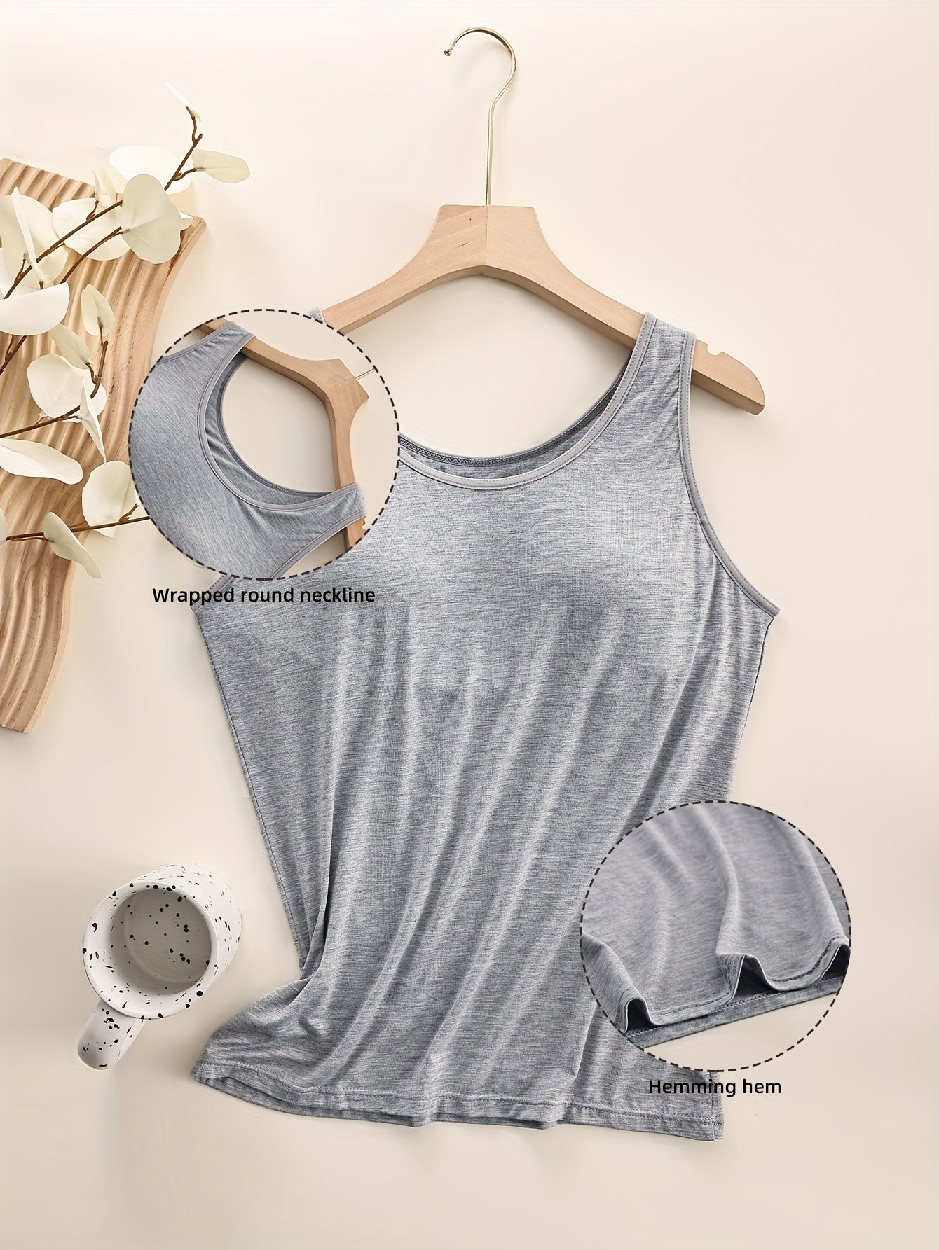 Women's Plus Size Seamless Breathable Tank Top with Built-In Bra