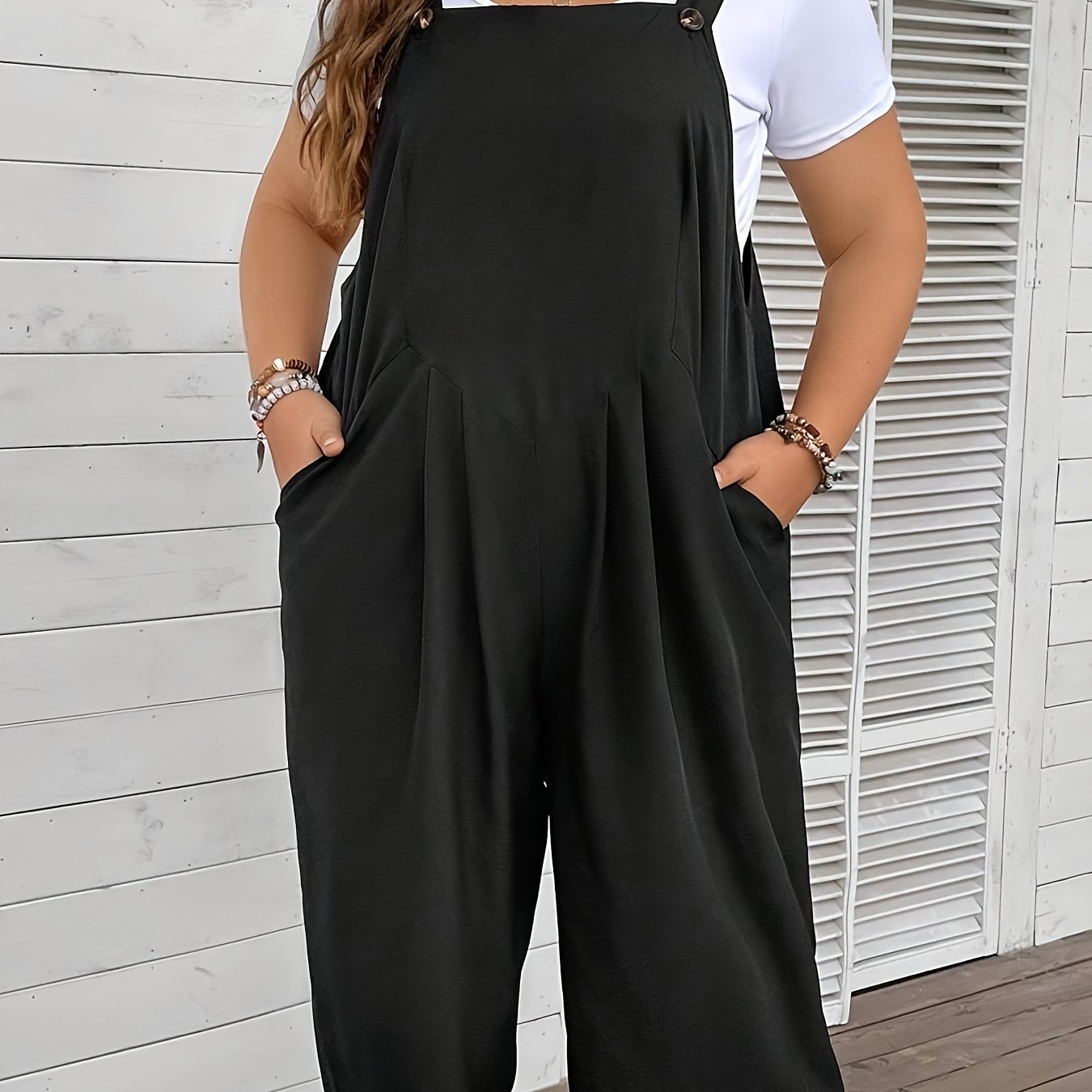 Women's Plus Size Green Sleeveless Overalls with Pockets