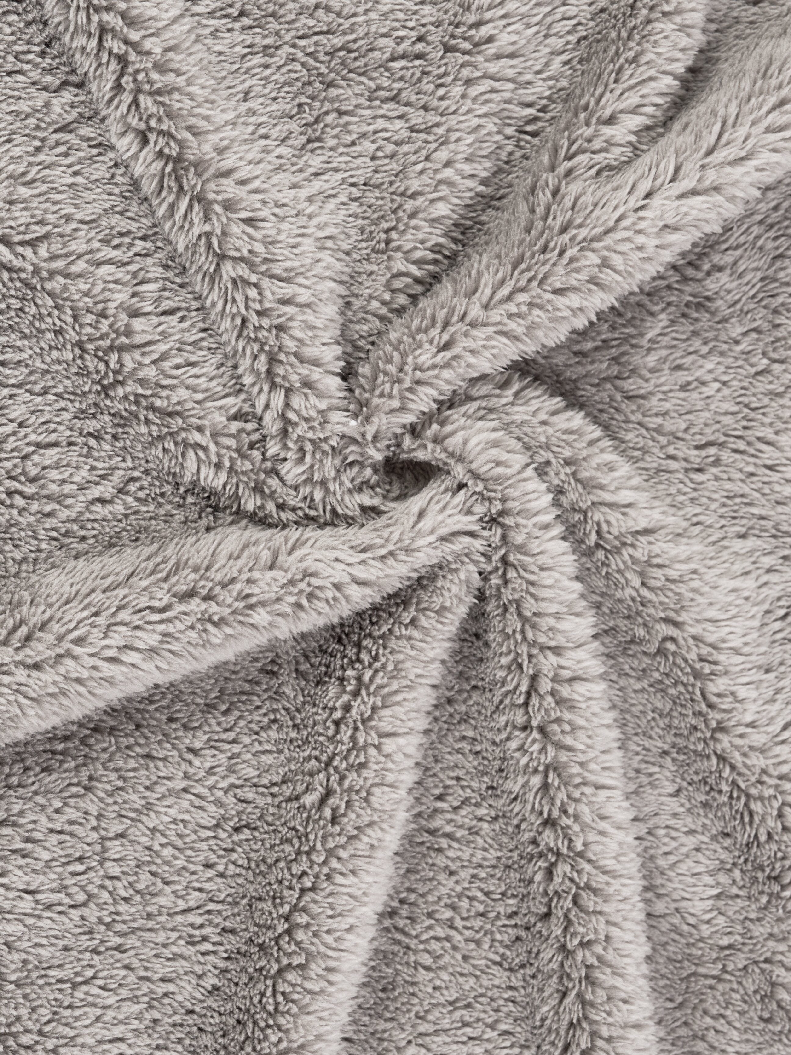 Men's Coral Fleece Hooded Robe Thick Warm Winter Pajamas with Front Tie Geometric Pattern