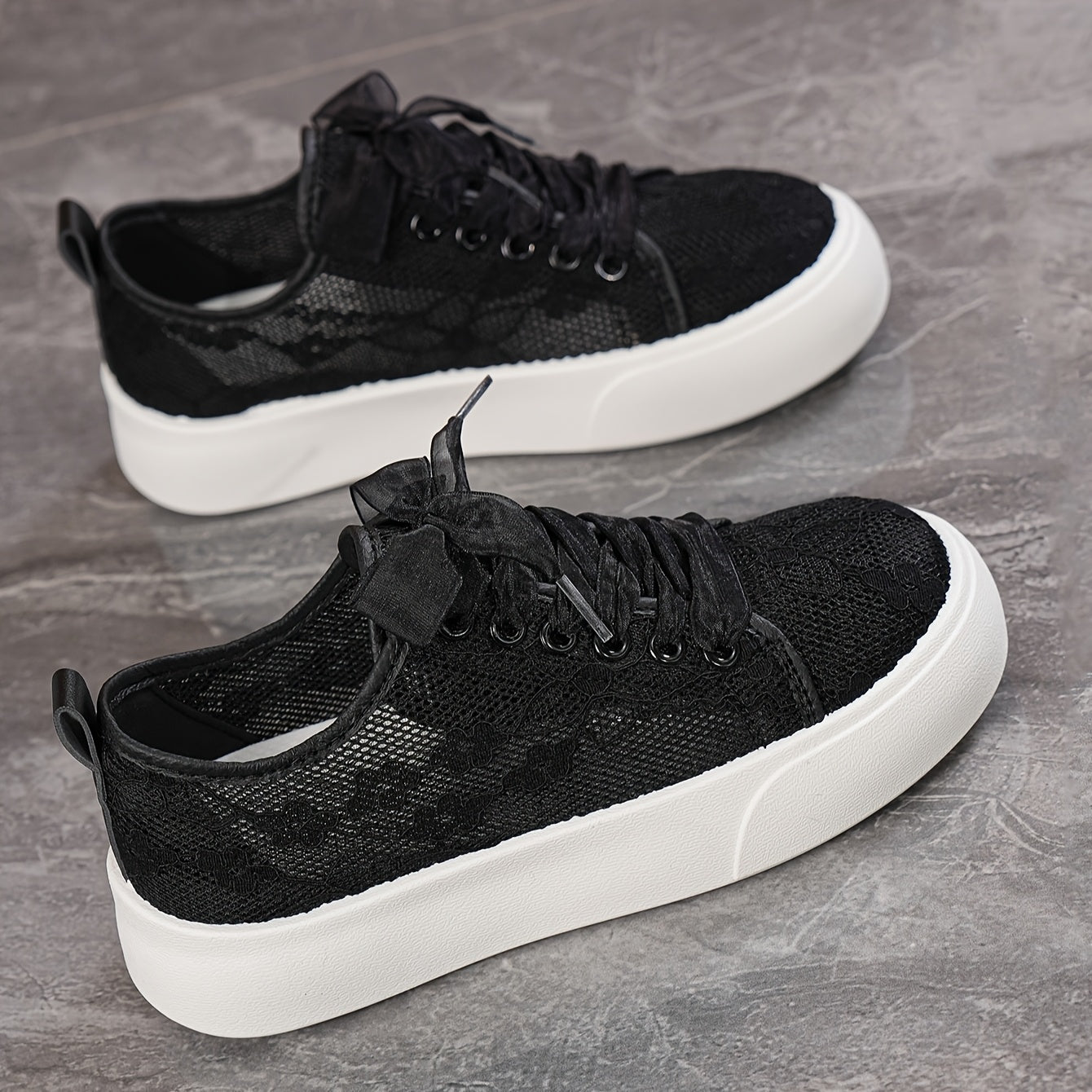 Women's Breathable White Sneakers, Lace-Up Casual Shoes for All-Season Comfort